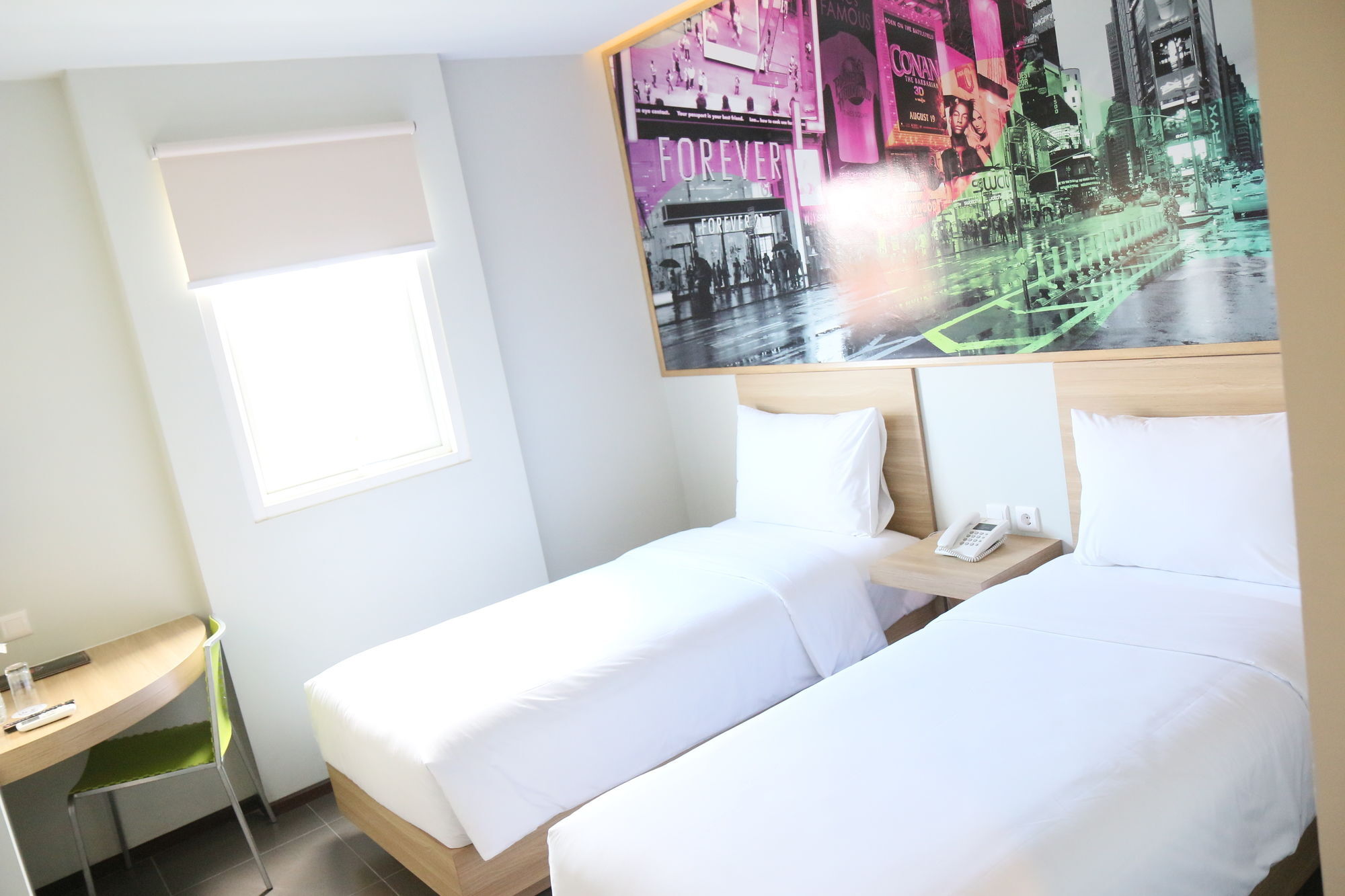 Cleo Hotel Jemursari Surabaya Exterior foto
